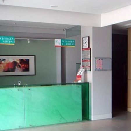 Jinjiang Inn - Jiangyin Chengjiang Middle Road Exterior photo